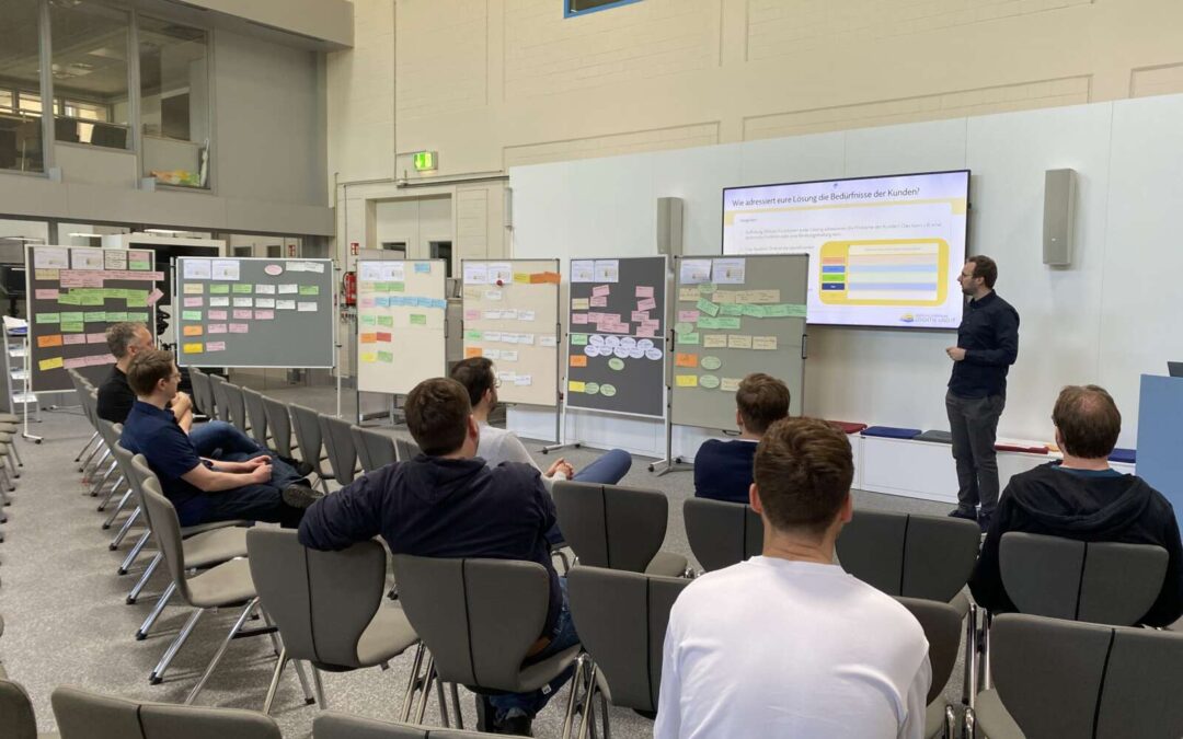 Erfolgreicher Geschäftsmodell-Workshop im Leistungszentrum Logistik und IT